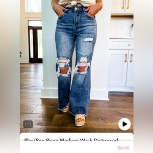 Women Risen “Dad” jeans size 11